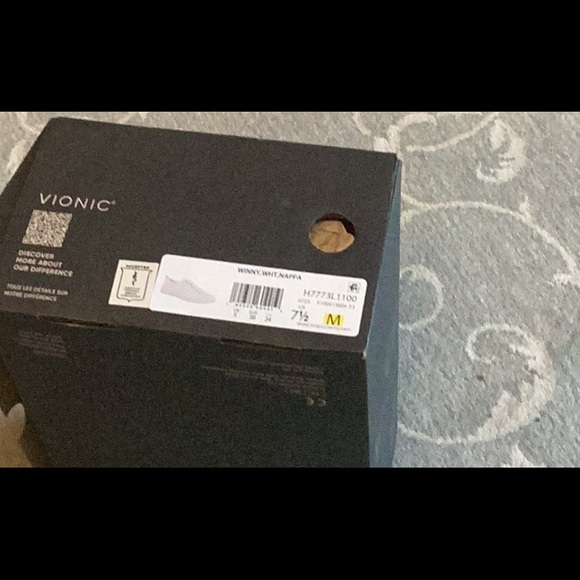 Women's White Sneakers Vionic - Picture 4 of 4